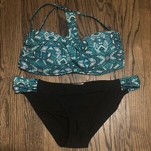 Jessica Simpson  Large Patterned Blue and Black Women's Bikini